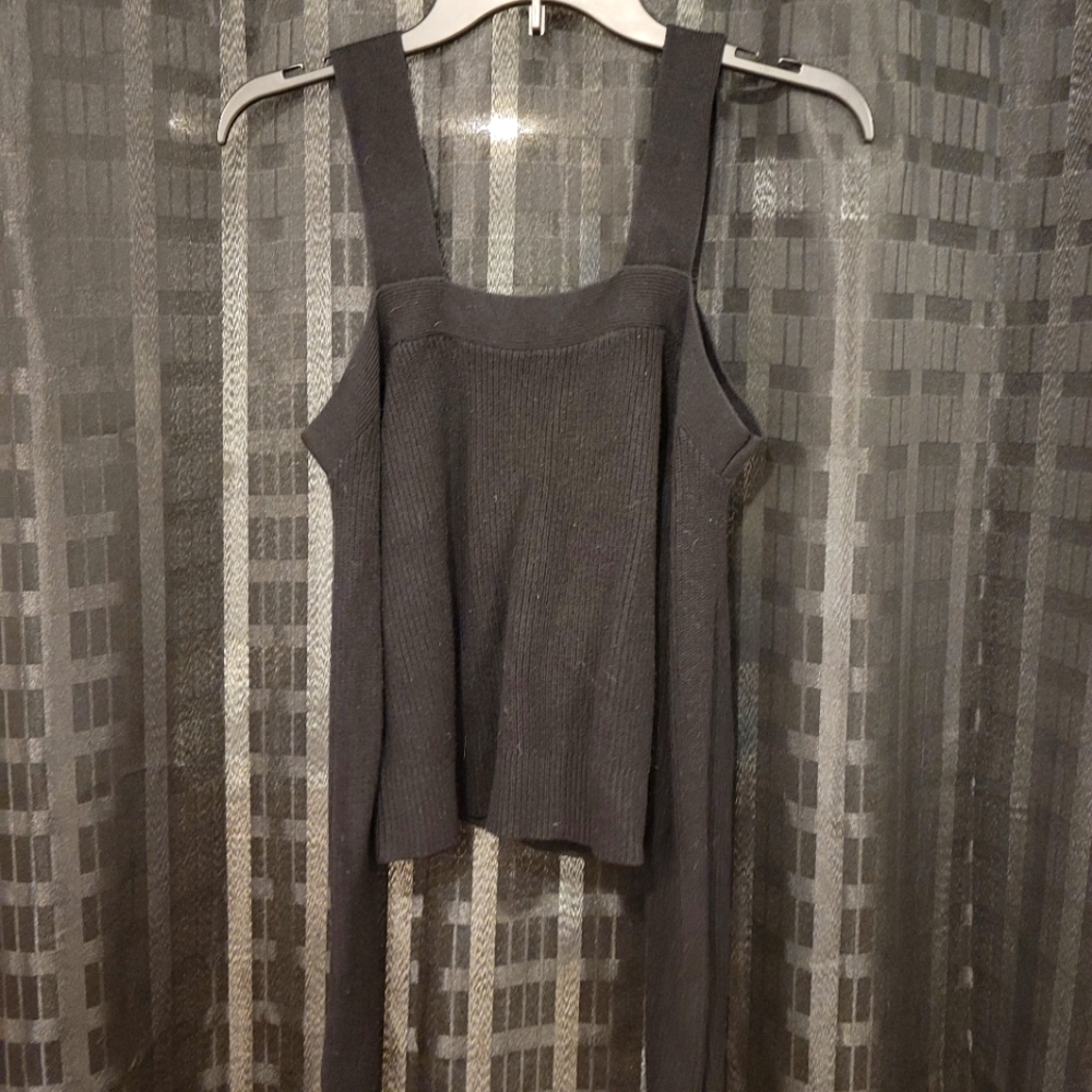 Off the Shoulder Long Sleeve